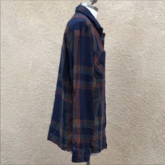 [SOLD]Levis Long Sleeve Plaid Flannel Button - Picture 7 of 7